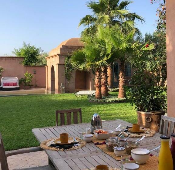 ペンション Eliksir25