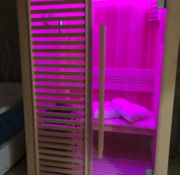 ペンション Yourhome   La Meta Perfetta Rooms&spa