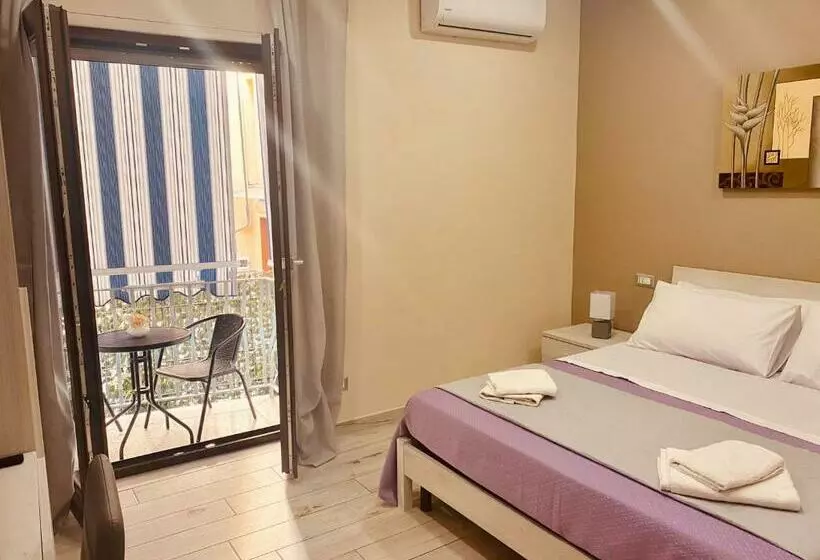 ペンション Yourhome   La Meta Perfetta Rooms&spa