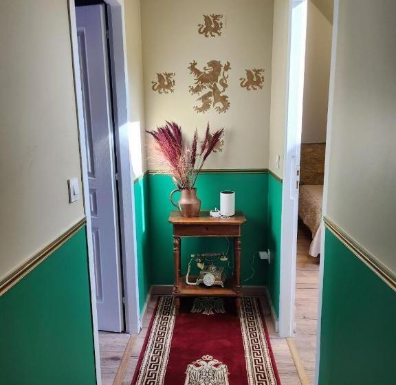 بنسيون La Perchonniere