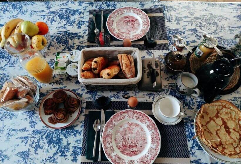 بنسيون La Perchonniere