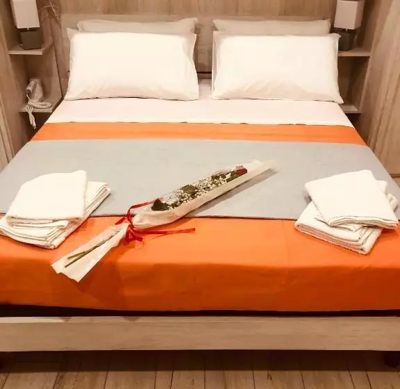 ペンション Yourhome   La Meta Perfetta Rooms&spa