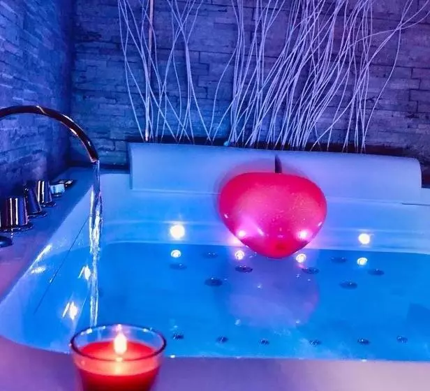 ペンション Yourhome   La Meta Perfetta Rooms&spa