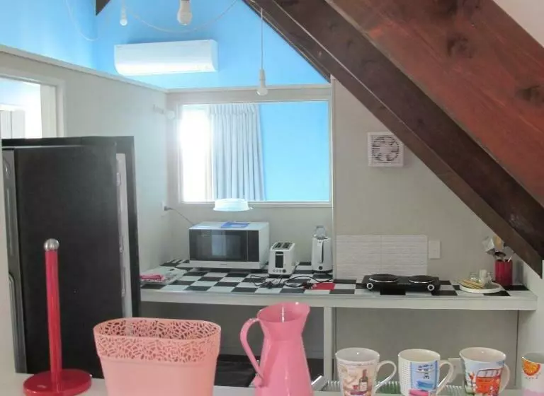 تختخواب و صبحانه Chez Tiaré   The Loft Apartment