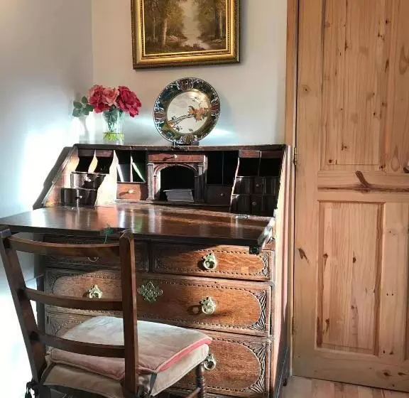 ベッドアンドブレックファースト The Potting Shed, Self Contained, Detached Retreat In Shapwick Village