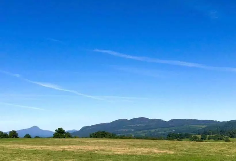 ベッドアンドブレックファースト Trossachs Barn & Cabin