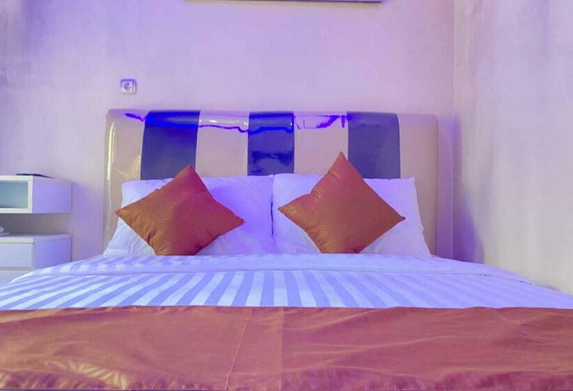 فندق Homestay Banteng Adventure Dieng Mitra Reddoorz