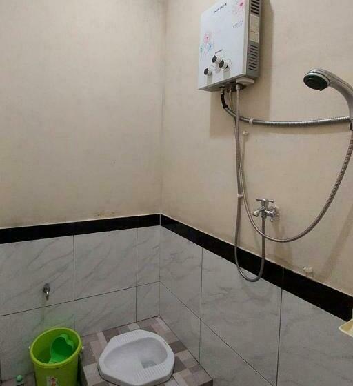 فندق Homestay Banteng Adventure Dieng Mitra Reddoorz