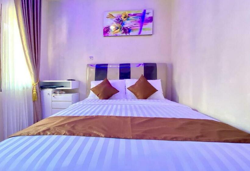 فندق Homestay Banteng Adventure Dieng Mitra Reddoorz