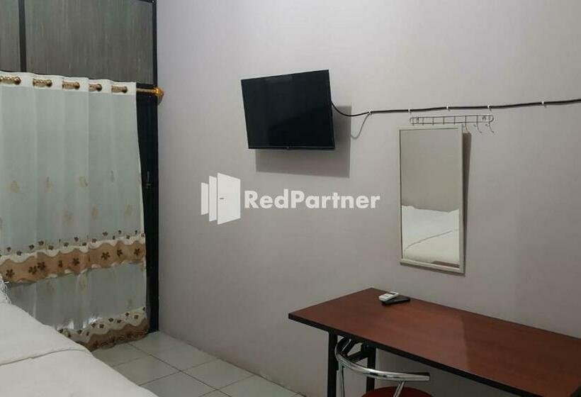 בית מלון כפרי Homestay Lotus Bangka Mitra Reddoorz