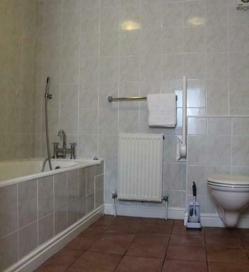 پانسیون The Sportsman Chalets