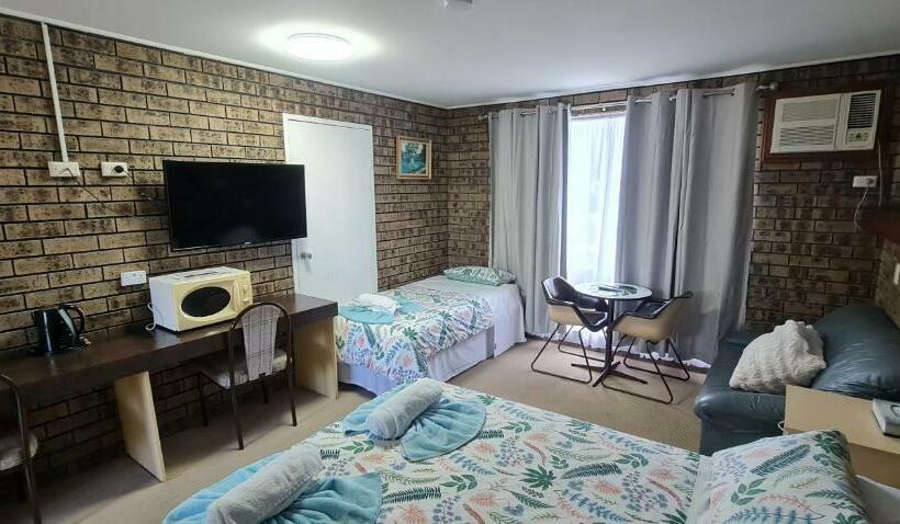 The Sim  Sussex Inlet Motel