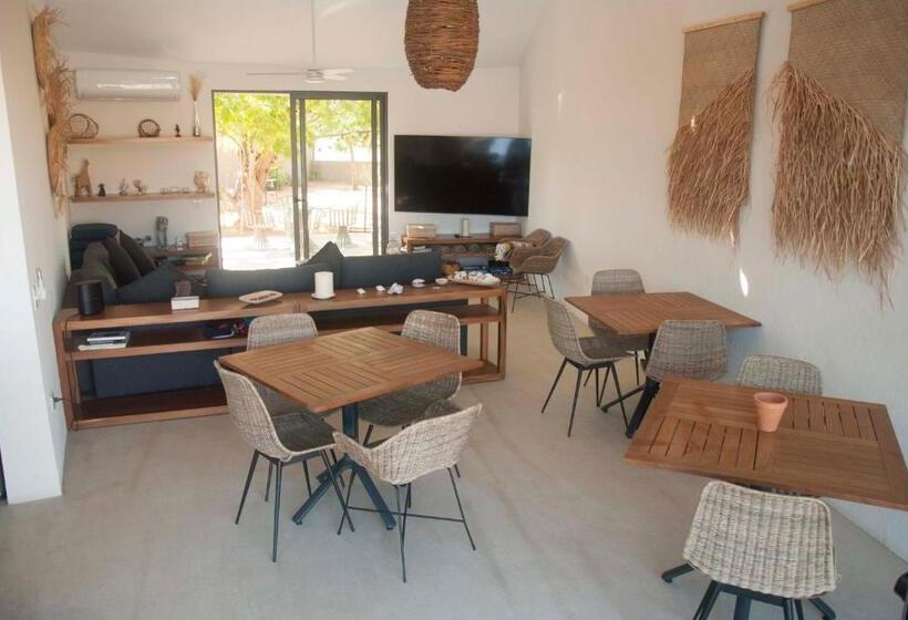 ベッドアンドブレックファースト Casa Lulú