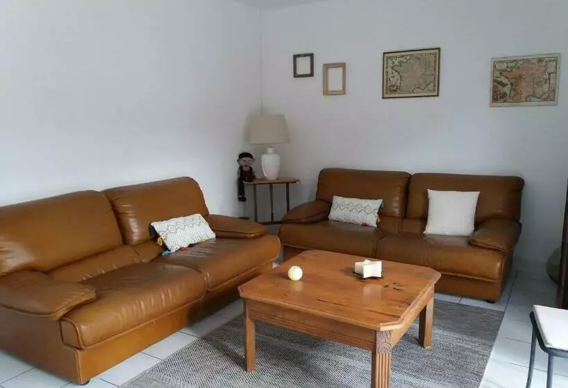 ベッドアンドブレックファースト Chambre D Hôtes La Thibaudière