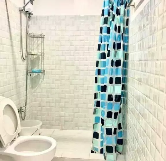 Cozy Central   Near Arca South Signal Taguig