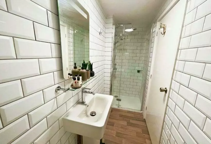 Hotelli The High Flyer