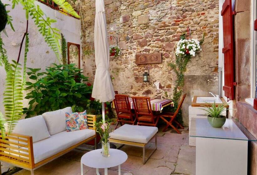 膳宿费 Studio Camino Real