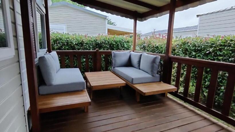 Курорт Sea Blue   Mobil Homes 10 Places Avec 4 Chambres Siblu Proche Océan Mh 735 Ou 828