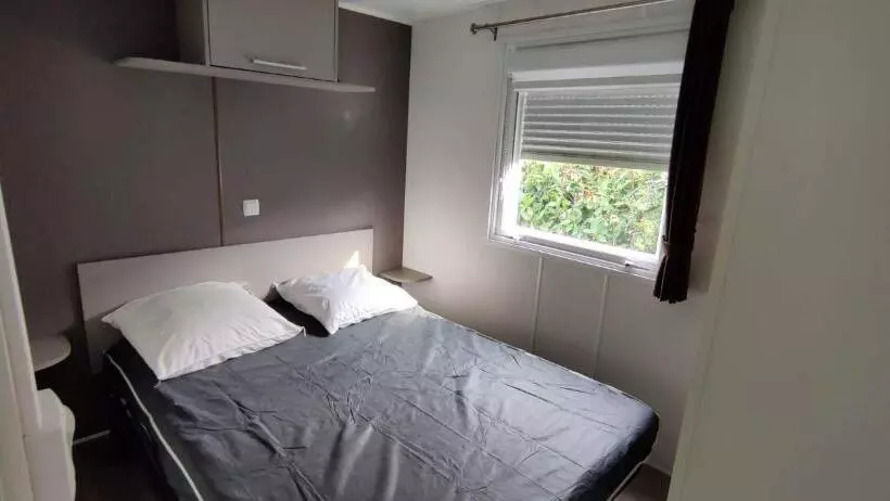 リゾートホテル Sea Blue Mobil Homes 10 Places Avec 4 Chambres Siblu Proche Océan Mh 735 Ou 828
