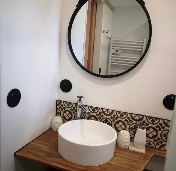 Aamiaismajoitus (B&B) Au Gray Du Temps Suspendu