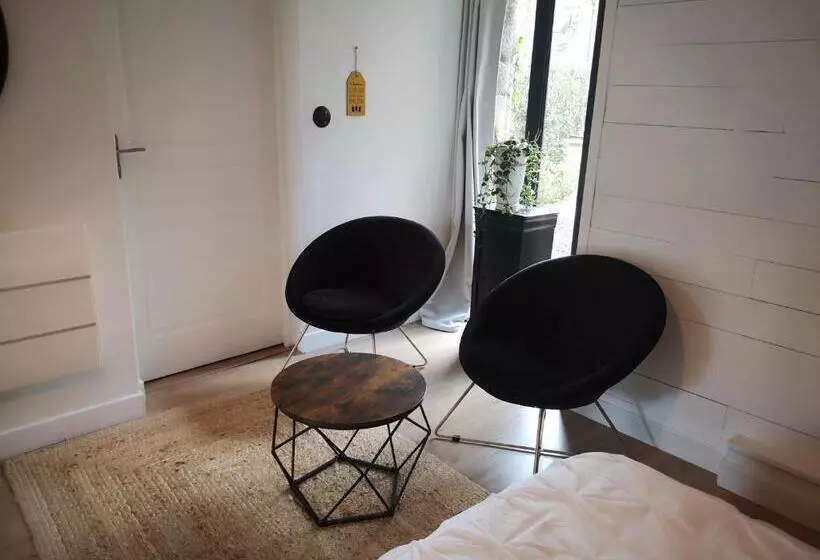 Aamiaismajoitus (B&B) Au Gray Du Temps Suspendu