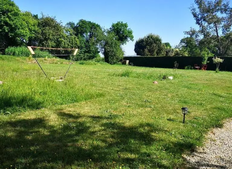 Aamiaismajoitus (B&B) Au Gray Du Temps Suspendu