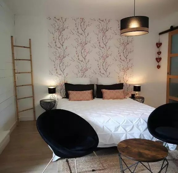 Aamiaismajoitus (B&B) Au Gray Du Temps Suspendu