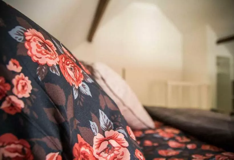 Aamiaismajoitus (B&B) Gastenkamer Klein Geluk