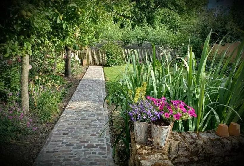 Aamiaismajoitus (B&B) Gastenkamer Klein Geluk