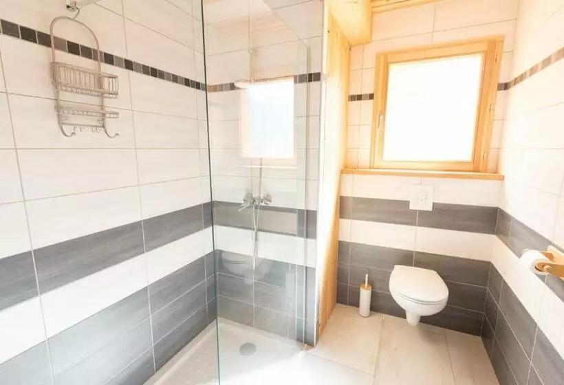 Aamiaismajoitus (B&B) Le Chalet Bazan