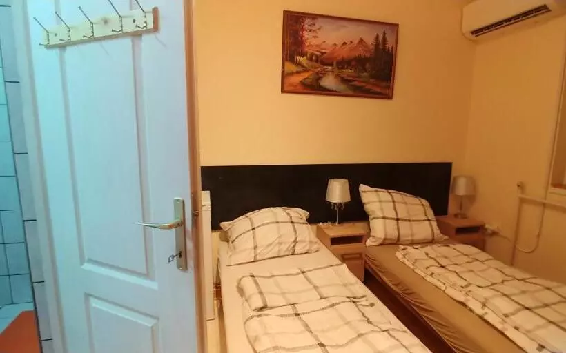 Pension Akhilleus Vendégház