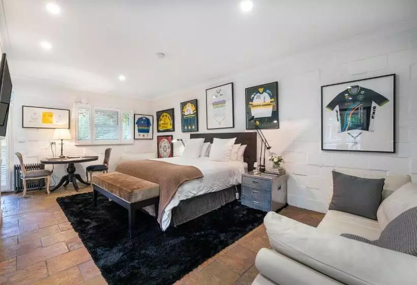 ペンション Beechworth House