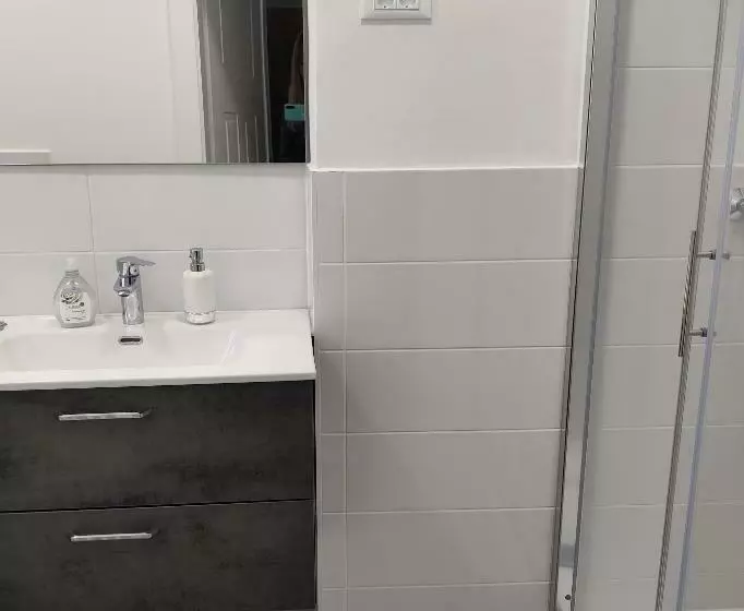 پانسیون Epicenter   Rooms & Terrace