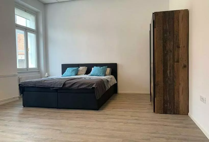 پانسیون Epicenter   Rooms & Terrace