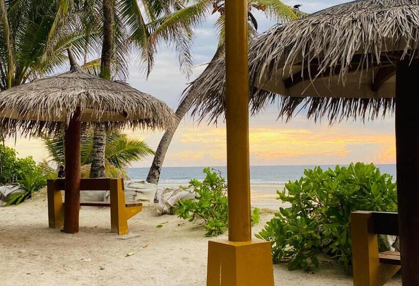 پانسیون Hedheykuri Residence Fuvahmulah