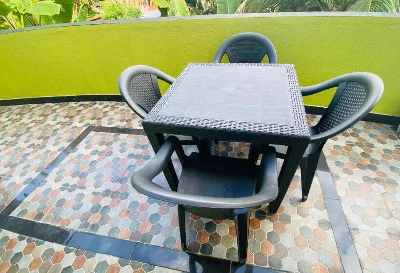 پانسیون Hedheykuri Residence Fuvahmulah