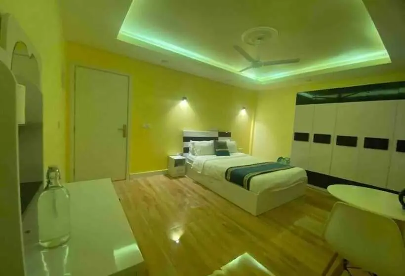 پانسیون Hedheykuri Residence Fuvahmulah
