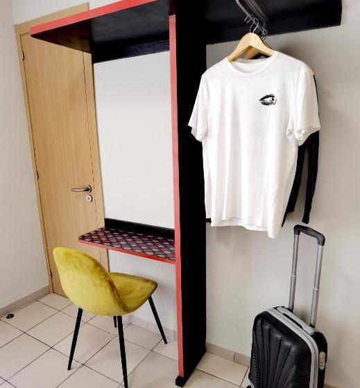 פנסיון Hostal Rigau