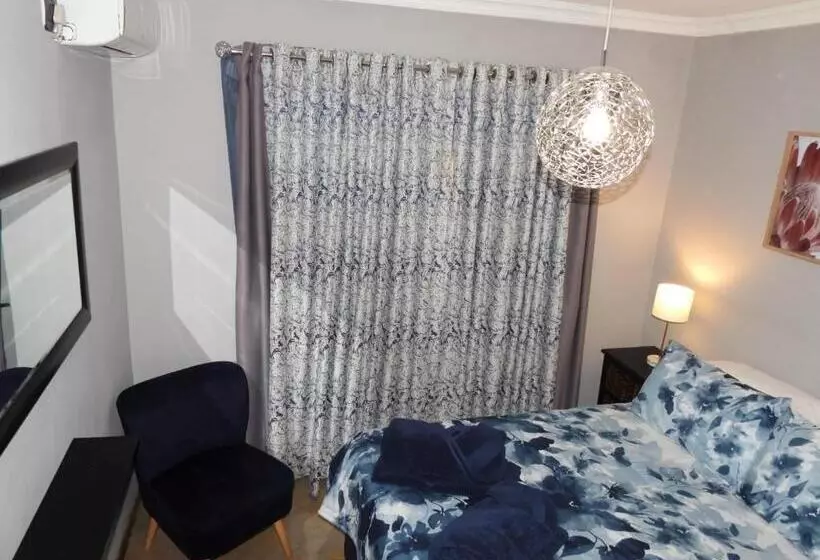 ペンション Locust Retreat Immaculate 2bedroom Cottage