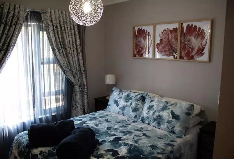 ペンション Locust Retreat Immaculate 2bedroom Cottage