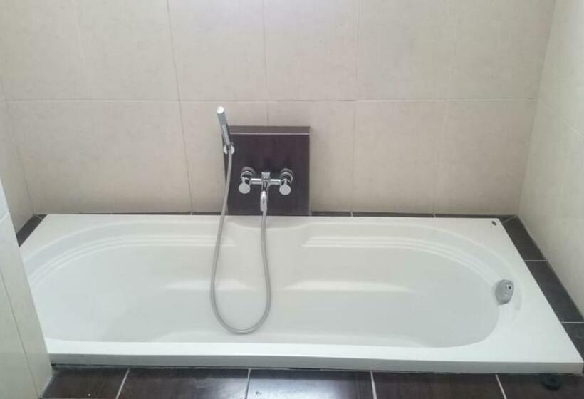 Hotel Batusuki Resort &