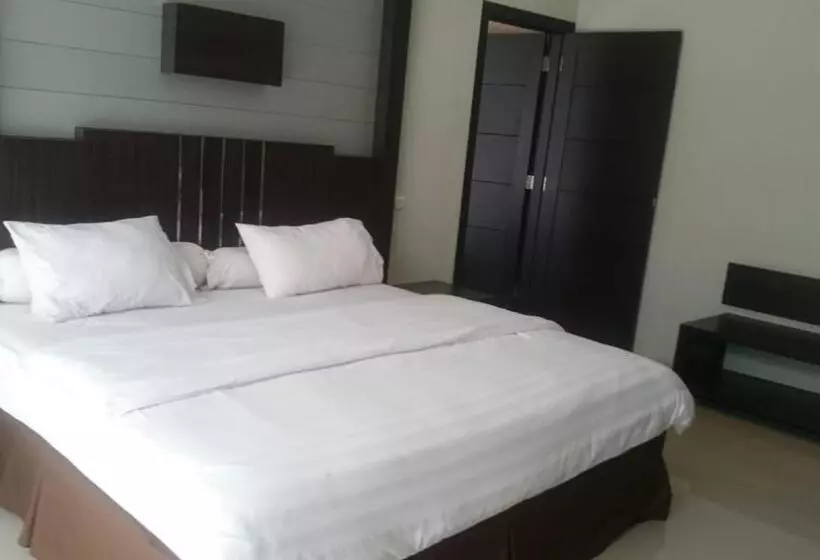 Hotel Batusuki Resort &