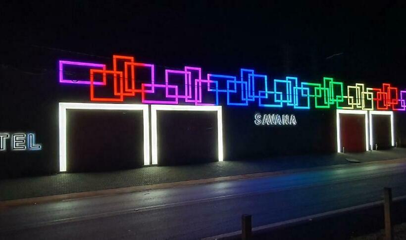 Отель Savana