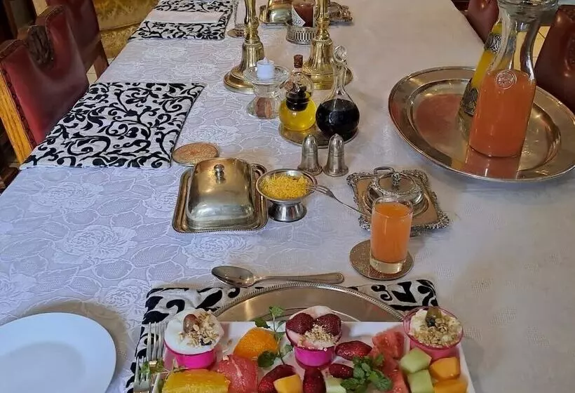 Majatalo Michaelangelo Guest House