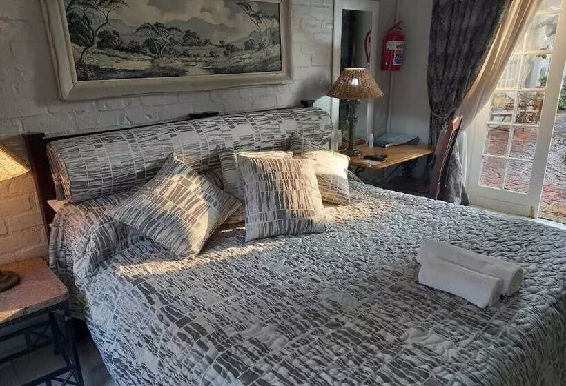 Majatalo Michaelangelo Guest House