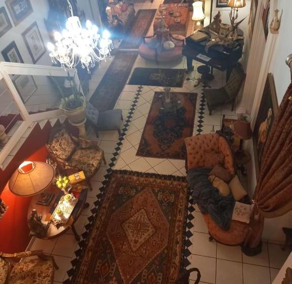 بنسيون Michaelangelo Guest House