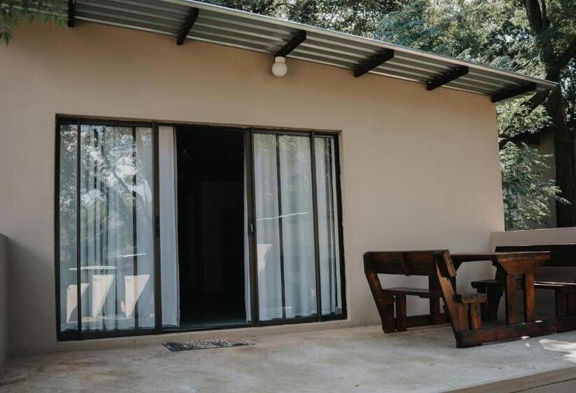 膳宿费 Pretorius Park