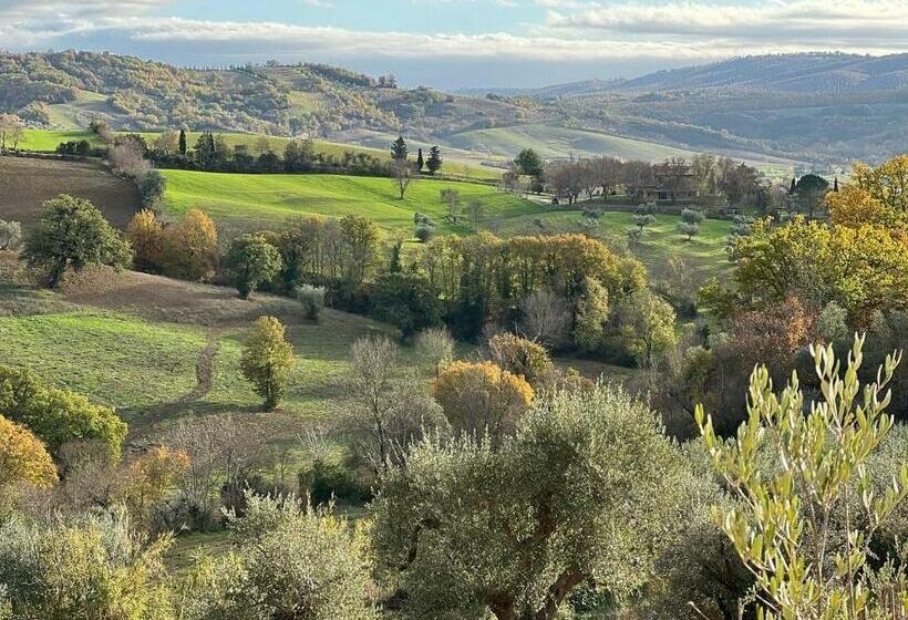 مبيت وإفطار Casale Terre Rosse