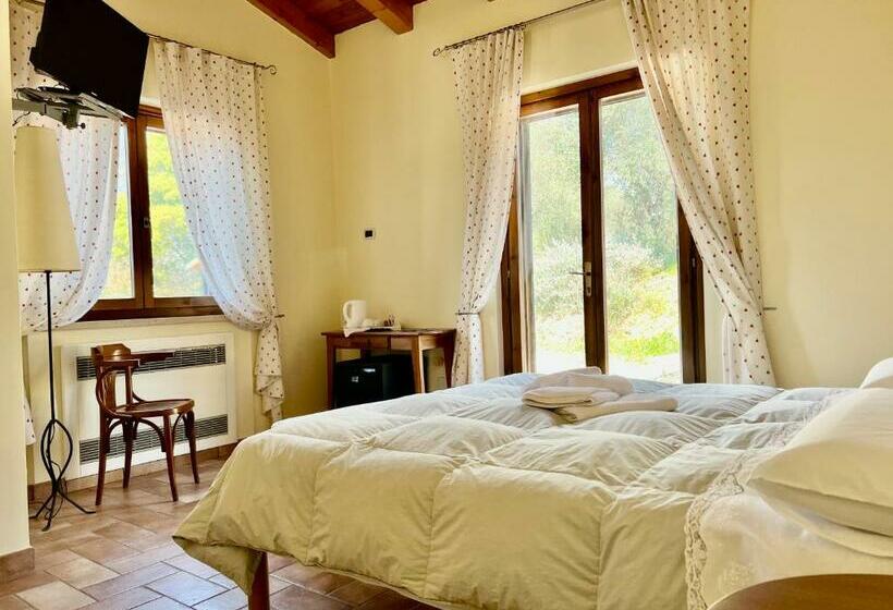 مبيت وإفطار Casale Terre Rosse