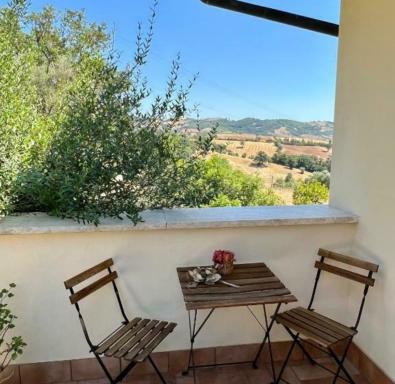 مبيت وإفطار Casale Terre Rosse